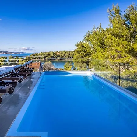 Semesterbostad Bella Mrljane