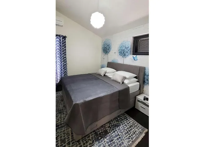 Bella 펜션 Mrljane