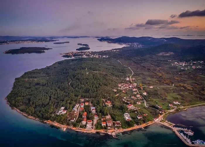 Bella Дом отдыха Mrljane